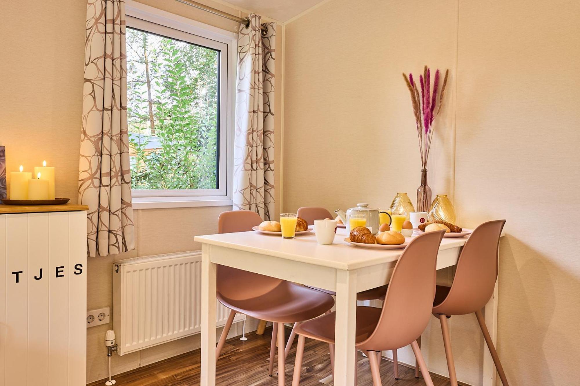 Chalet Huisje Bella Op De Veluwe Max 2 Volwassene Beekbergen Eksteriør billede